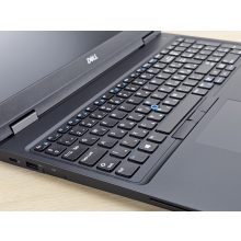Dell Latitude 5590 laptop / i5-8350U / 8GB RAM / 256GB SSD / Magyar billentyűzet 
