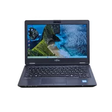 Használt Fujitsu LifeBook U729 laptop,  i5-8265u, 8GB RAM, 256GB SSD, magyar billentyűzet