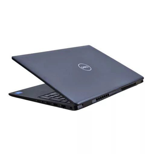 Dell Latitude 3520 Laptop + Iris XE GPU / i5-1135G7 / 16GB RAM / 256GB SSD FP V
