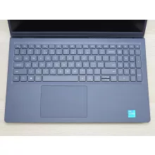 Dell Latitude 15 3510 + Iris / i5-10210U / 8GB RAM / 256GB SSD