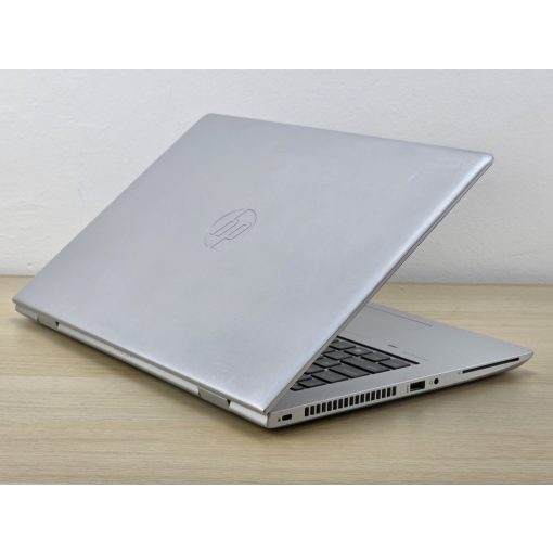 Használt HP ProBook 640 G4, i5-8250U, 8GB RAM, 256GB SSD, felújított üzleti laptop