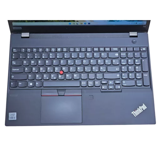 Lenovo ThinkPad T15 Gen 1 Laptop / i5-10210U / 16GB RAM / 256B SSD / Magyar billentyűzet
