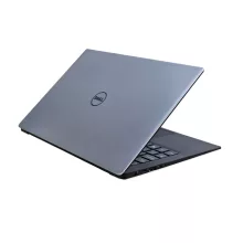 Dell XPS 13 9350 3K Laptop + Iris (R) / i7-6560U / 8GB RAM / 256GB SSD / Érintőképernyős / Magyar billentyűzet 