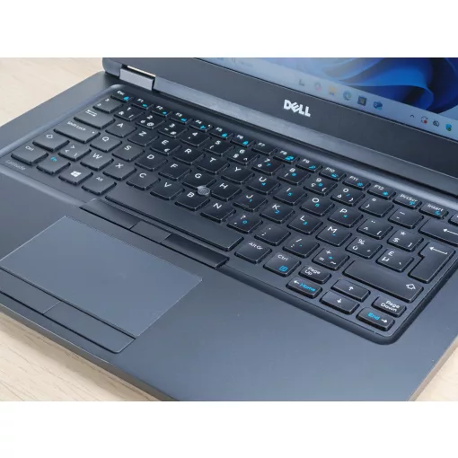 Dell Latitude Laptop 5480 / i5-7300U / 8GB RAM / 256GB SSD