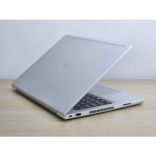 HP Probook 430 G6 Laptop / i5-8250U / 8GB RAM / 256GB SSD / Magyar billentyűzet