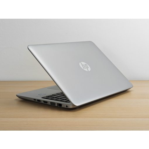 HP Probook Laptop 430 G4 / i5-7200U / 8GB RAM / 256GB SSD / Magyar billentyűzet