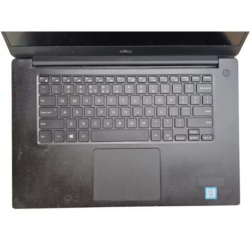 Dell Precision 5520 + Nvidia / i7-7820HQ / 12GB RAM / 256GB SSD
