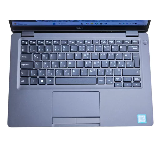 Dell Latitude 5300 Laptop / i7-8665U / 16GB RAM / 256GB SSD / Érintőképernyős / Magyar billentyűzet