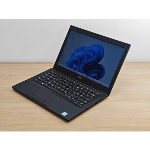 Dell Latitude 7280 Laptop, i5-6300U, 16GB RAM, 256GB SSD, Magyar billentyűzet