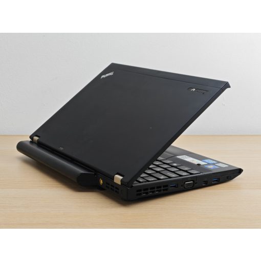 Lenovo ThinkPad X230 / i5-3320M / 8GB RAM / 256GB SSD A