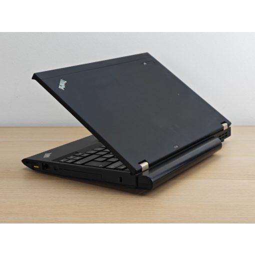 Lenovo ThinkPad X230 / i5-3320M / 8GB RAM / 256GB SSD A