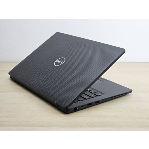 Dell Latitude 7400 – i5-8365U, 8GB RAM, 256GB SSD, prémium üzleti laptop