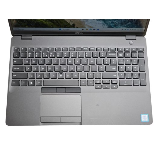 Használt Dell Latitude 5500 laptop, i5-8365U, 8GB RAM, 256GB SSD, felúított, garanciával