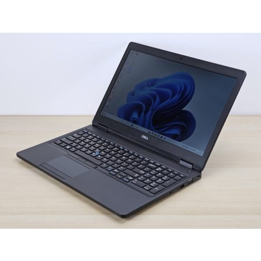 Dell Latitude 5580 / i5-7300U / 8GB RAM / 128GB SSD Laptop