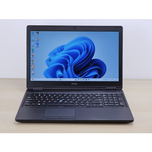 Dell Latitude 5580 / i5-7300U / 8GB RAM / 128GB SSD Laptop