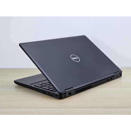 Dell Latitude 5580 / i5-7300U / 8GB RAM / 128GB SSD Laptop