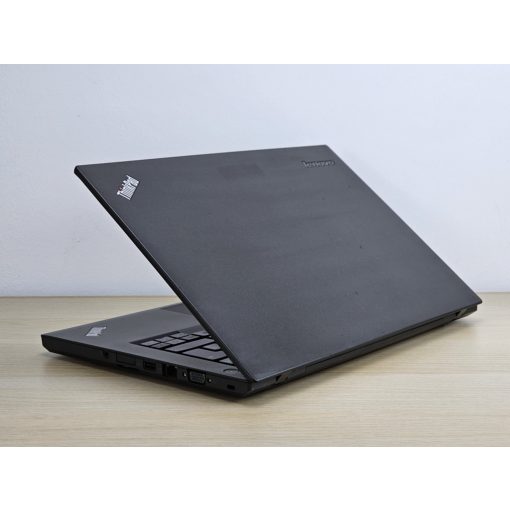 Lenovo ThinkPad T440 / i5-4300U / 8GB RAM / 128GB SSD